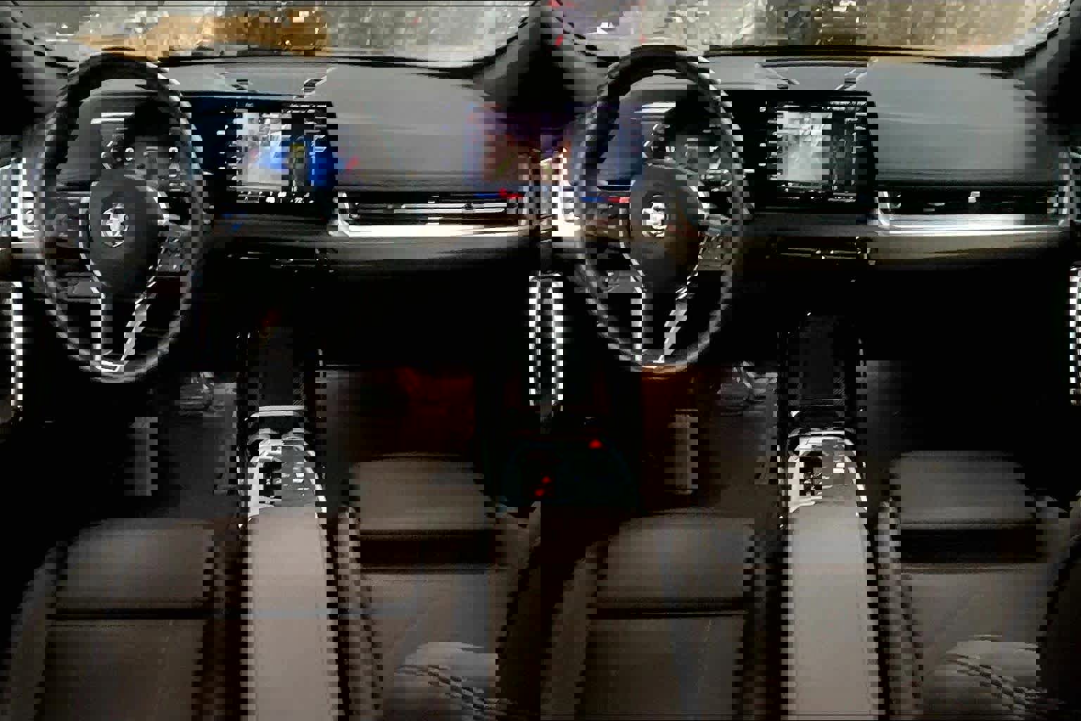 Used 2025 BMW X1 xDrive28i w/ Convenience Package image 17