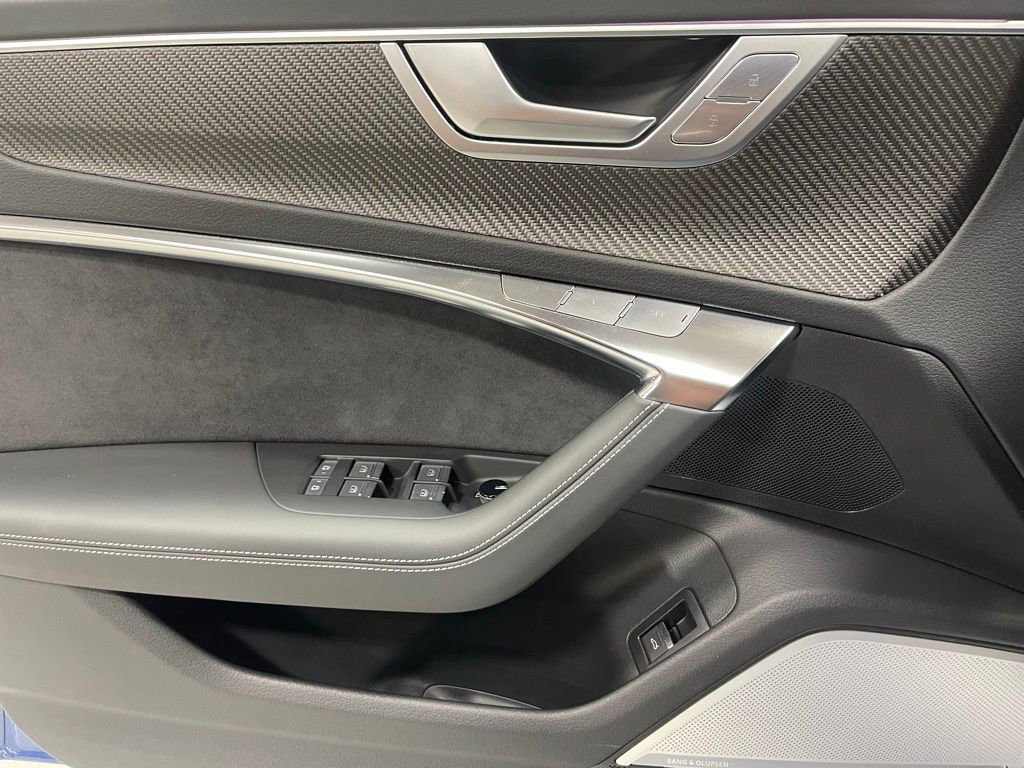Used 2025 Audi RS 6 performance AWD/4WD image 18