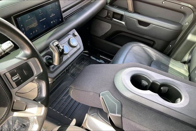 Used 2022 Land Rover Defender 110 X image 16