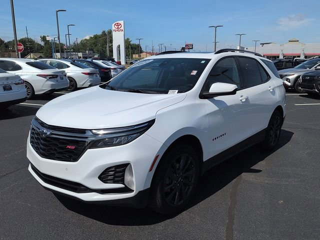 Used 2022 Chevrolet Equinox RS AWD/4WD image 3