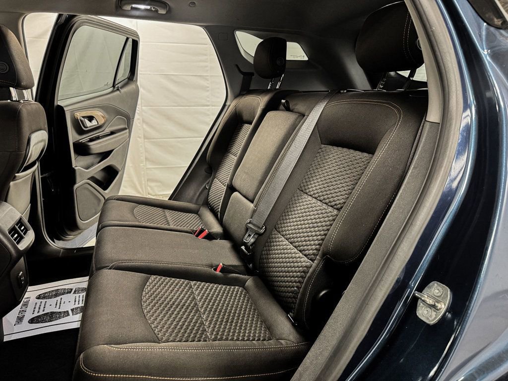 Used 2019 GMC Terrain SLE w/ Driver Convenience Package image 9