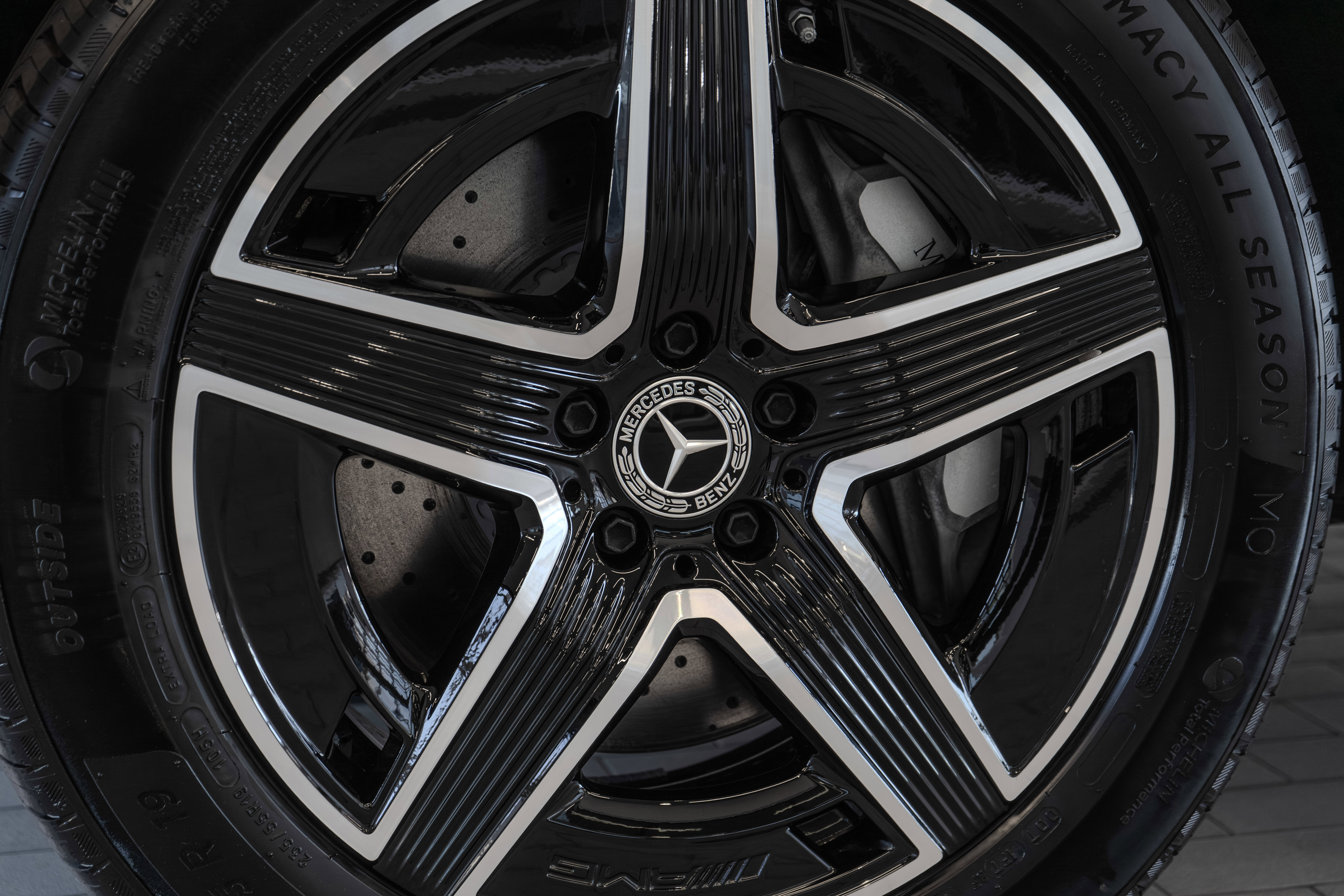 New 2026 Mercedes-Benz GLC 300 4MATIC image 33