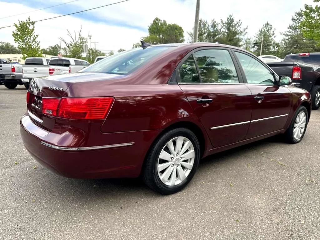Used 2009 Hyundai Sonata Limited FWD image 7