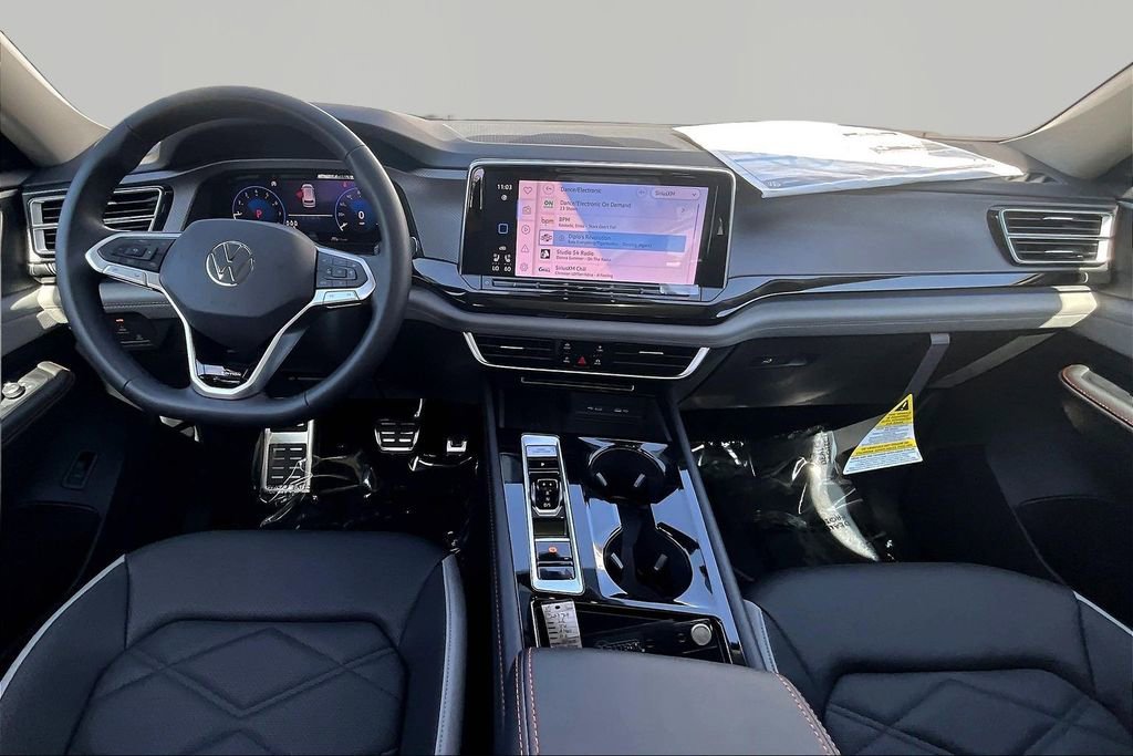 New 2026 Volkswagen Atlas Peak Edition image 7