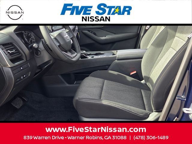 Used 2026 Nissan Rogue SV image 5