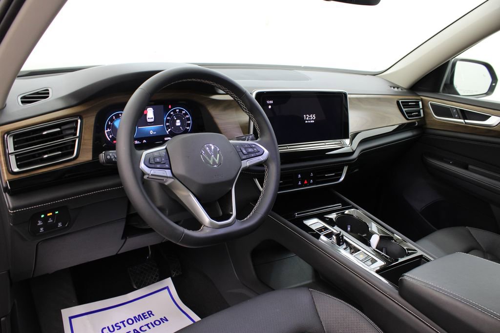 Certified 2024 Volkswagen Atlas SE FWD image 15