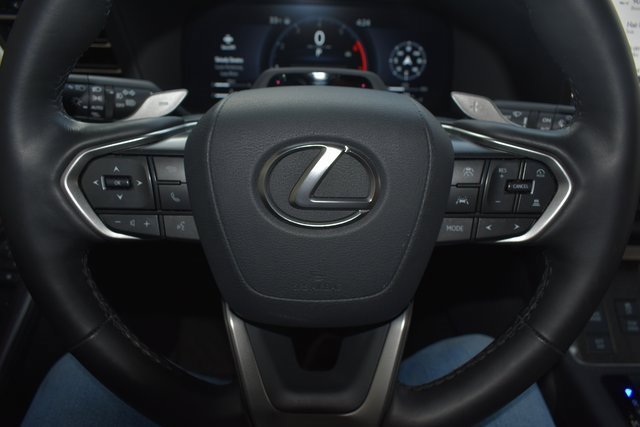 Used 2025 Lexus GX 550 image 21
