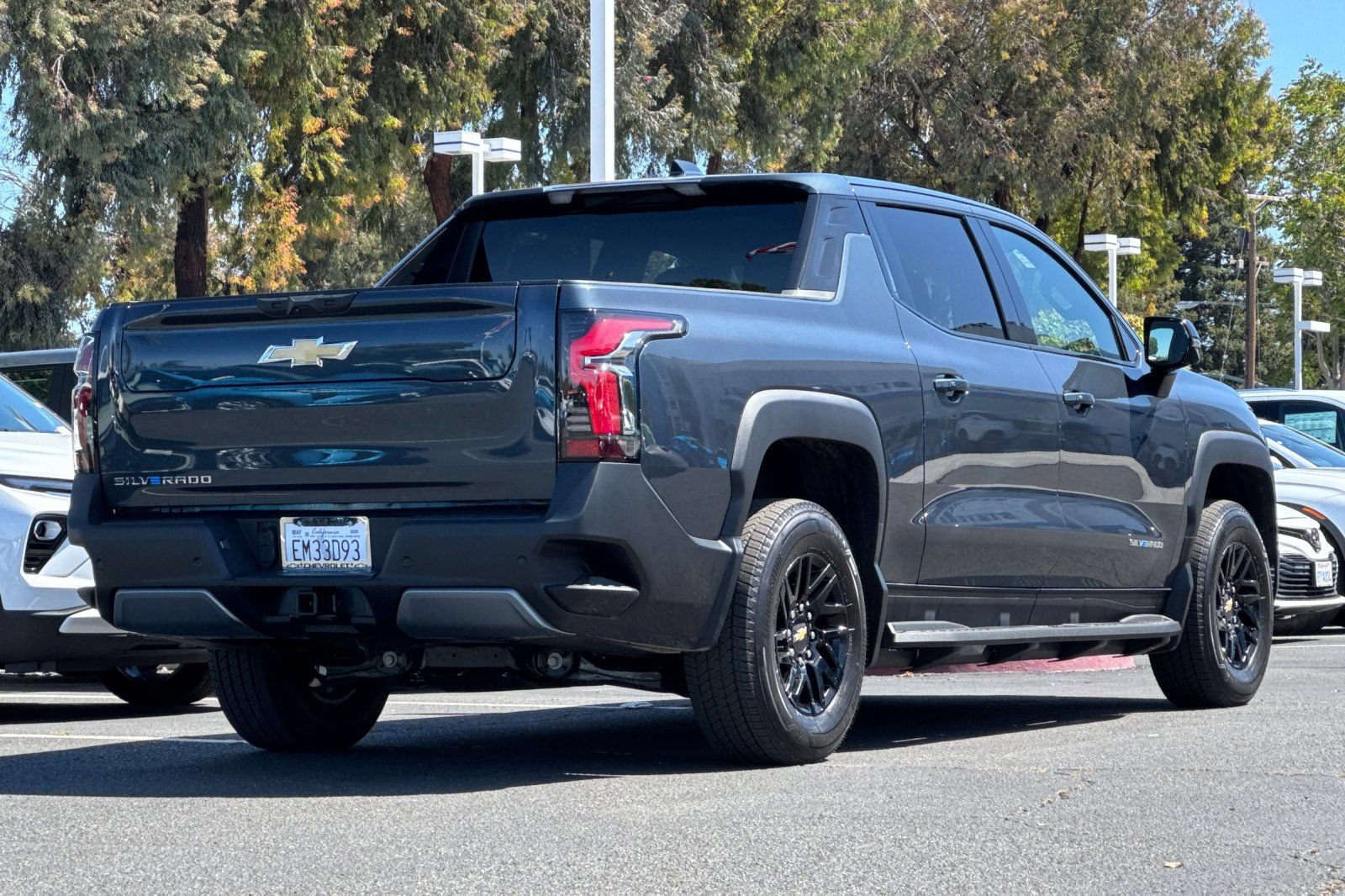 Used 2026 Chevrolet Silverado EV LT w/ Plus Package AWD/4WD image 5