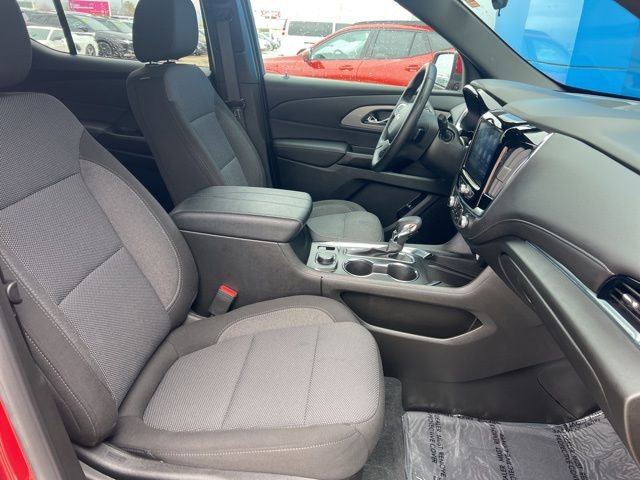 Used 2023 Chevrolet Traverse LT FWD image 19