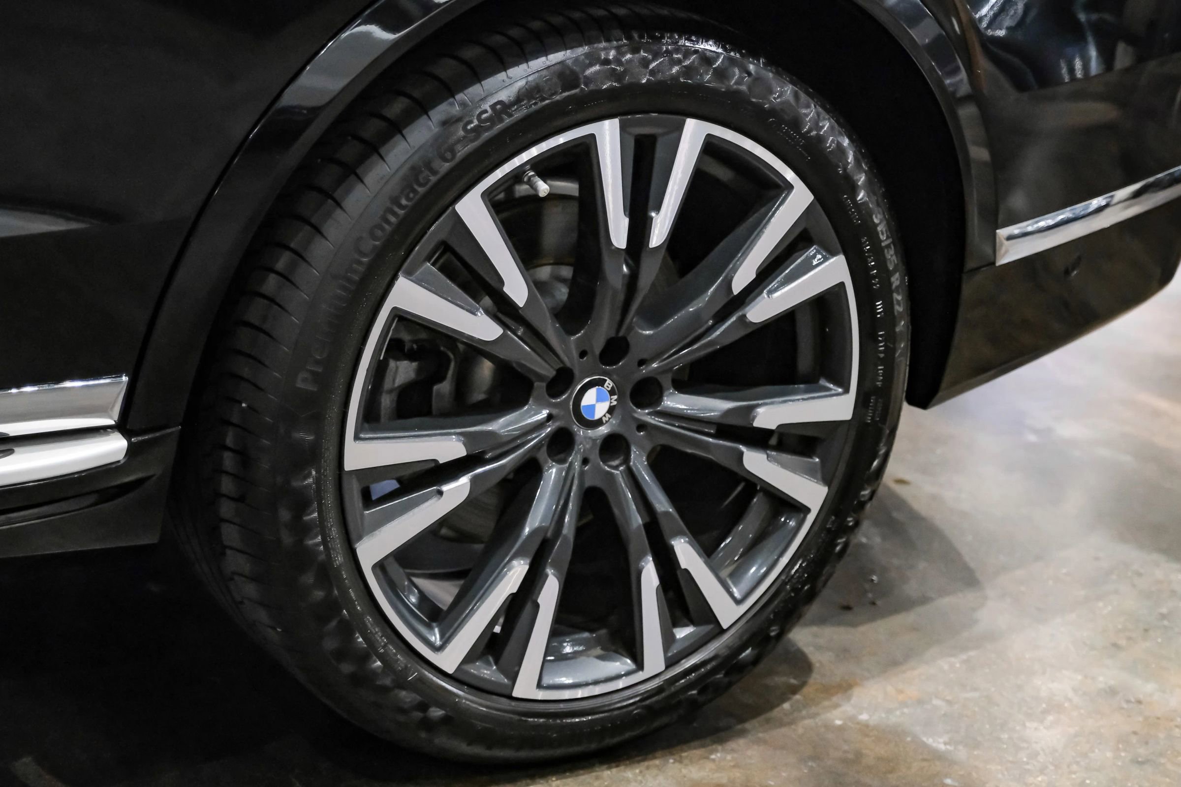 Used 2019 BMW X7 xDrive50i w/ Premium Package image 56