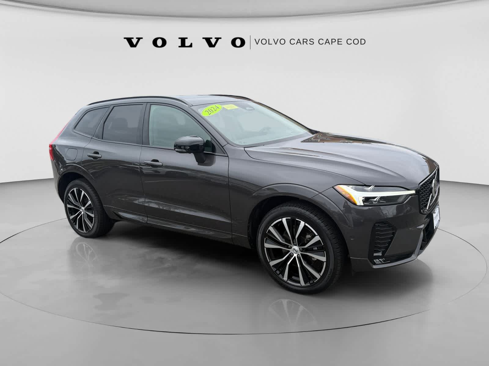 Used 2024 Volvo XC60 B5 Ultimate w/ Protection Package Premier