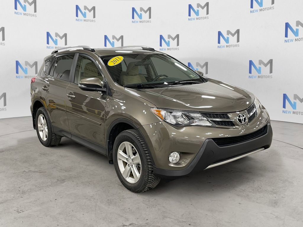 Used 2013 Toyota RAV4 XLE image 7