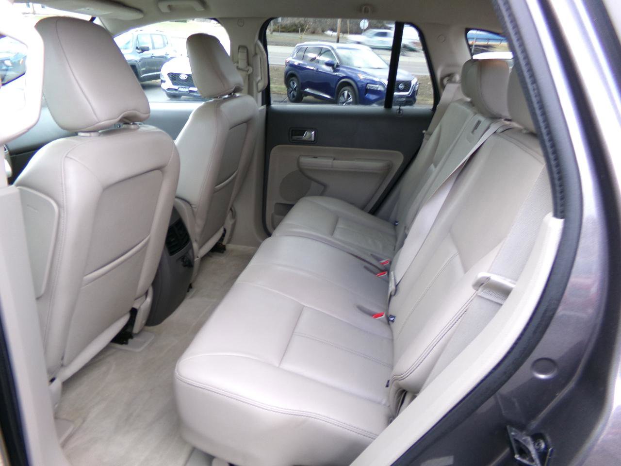 Used 2010 Ford Edge SEL AWD/4WD image 27