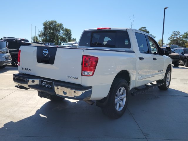 Used 2012 Nissan Titan SV w/ SV Premium Utility Pkg AWD/4WD image 5