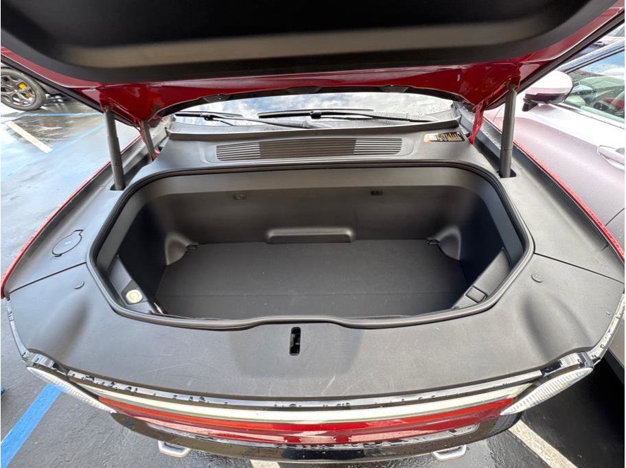 Used 2022 Rivian R1T Adventure image 25