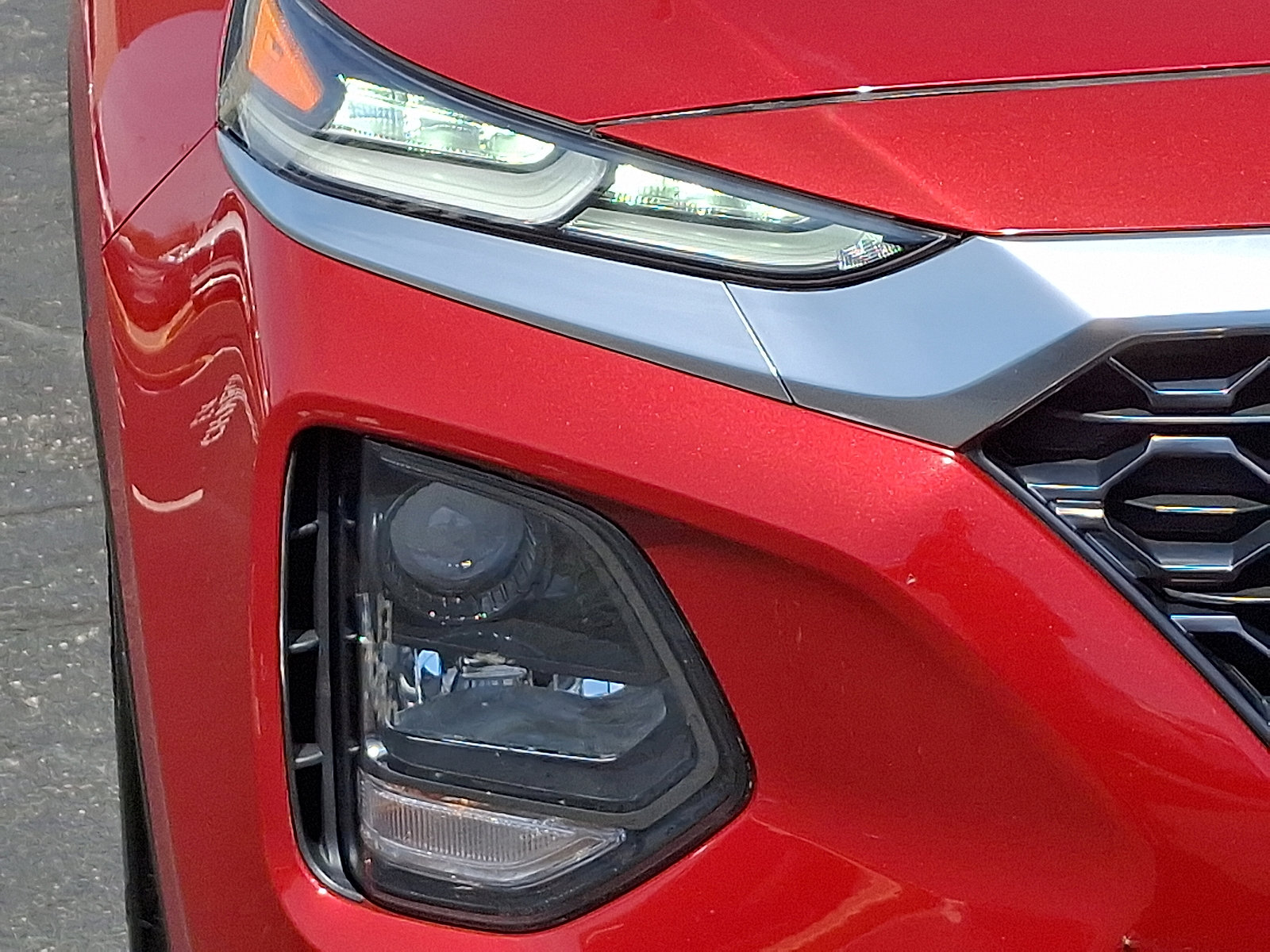 Used 2019 Hyundai Santa Fe SEL AWD/4WD image 9