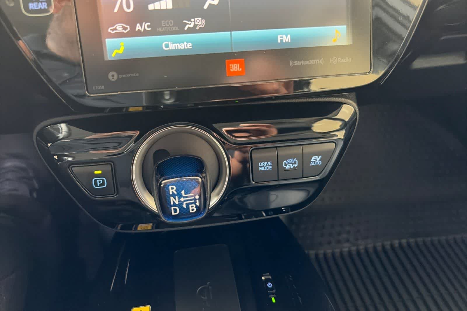 Used 2021 Toyota Prius Prime Limited FWD image 22