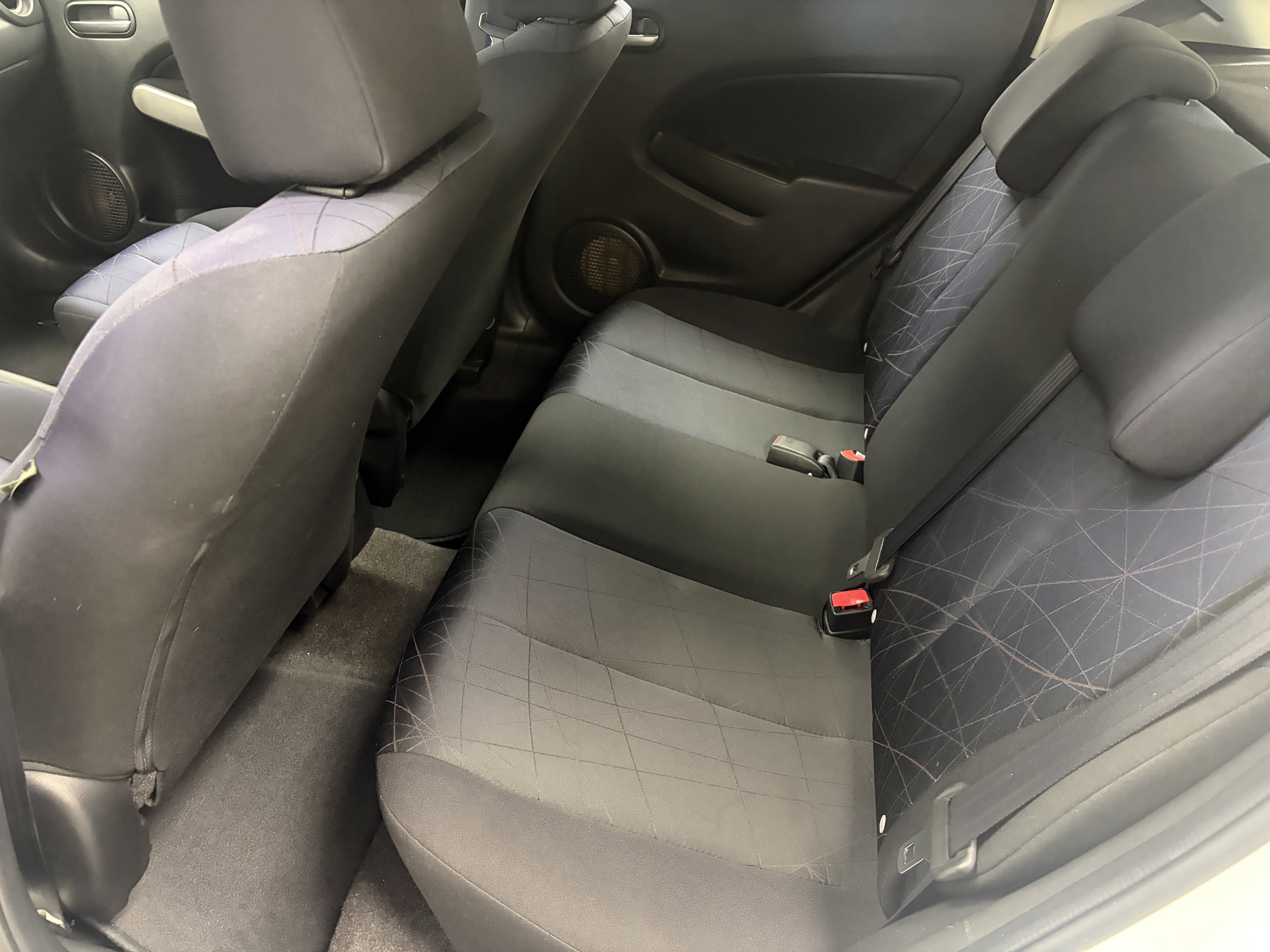 Used 2012 MAZDA MAZDA2 Sport FWD image 12