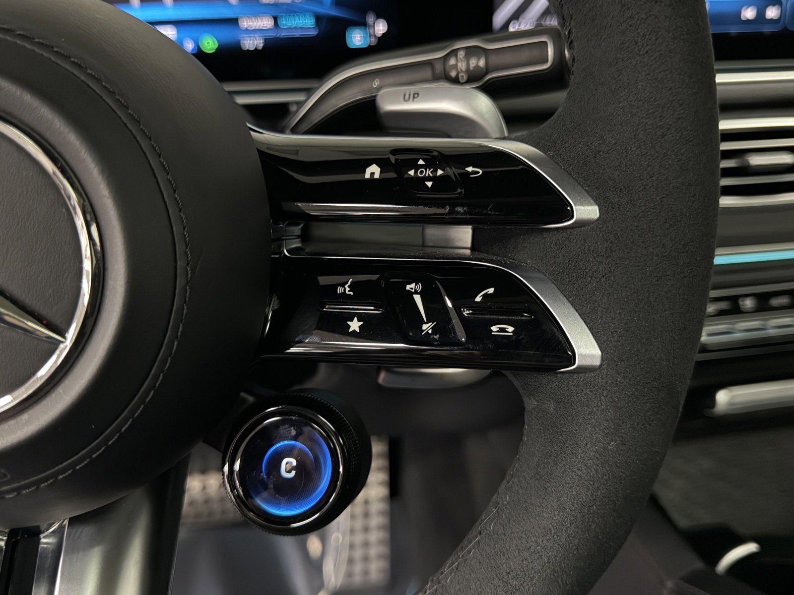 Used 2024 Mercedes-Benz GLE 53 AMG 4MATIC Coupe image 31