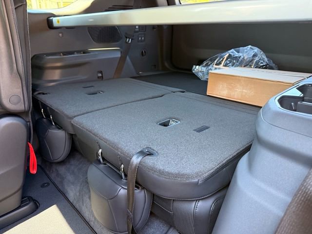 New 2026 Kia EV9 Land w/ Nightfall Edition Package image 8