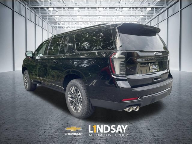 New 2026 Chevrolet Suburban Z71 w/ Z71 Off-Road Package AWD/4WD image 6