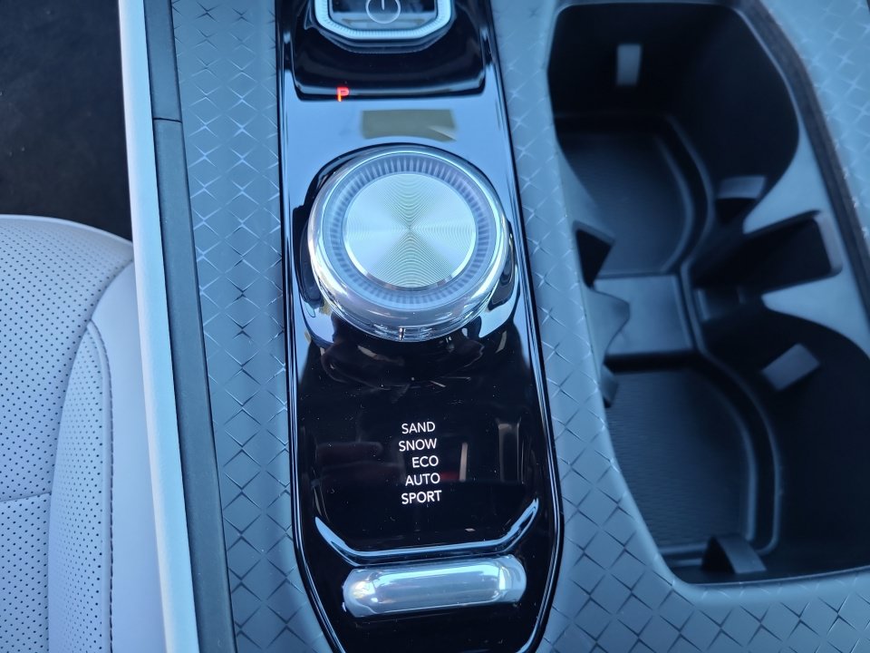 New 2025 Jeep Wagoneer S Limited AWD/4WD image 33