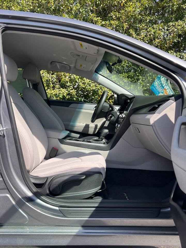 Used 2019 Hyundai Sonata ECO image 17