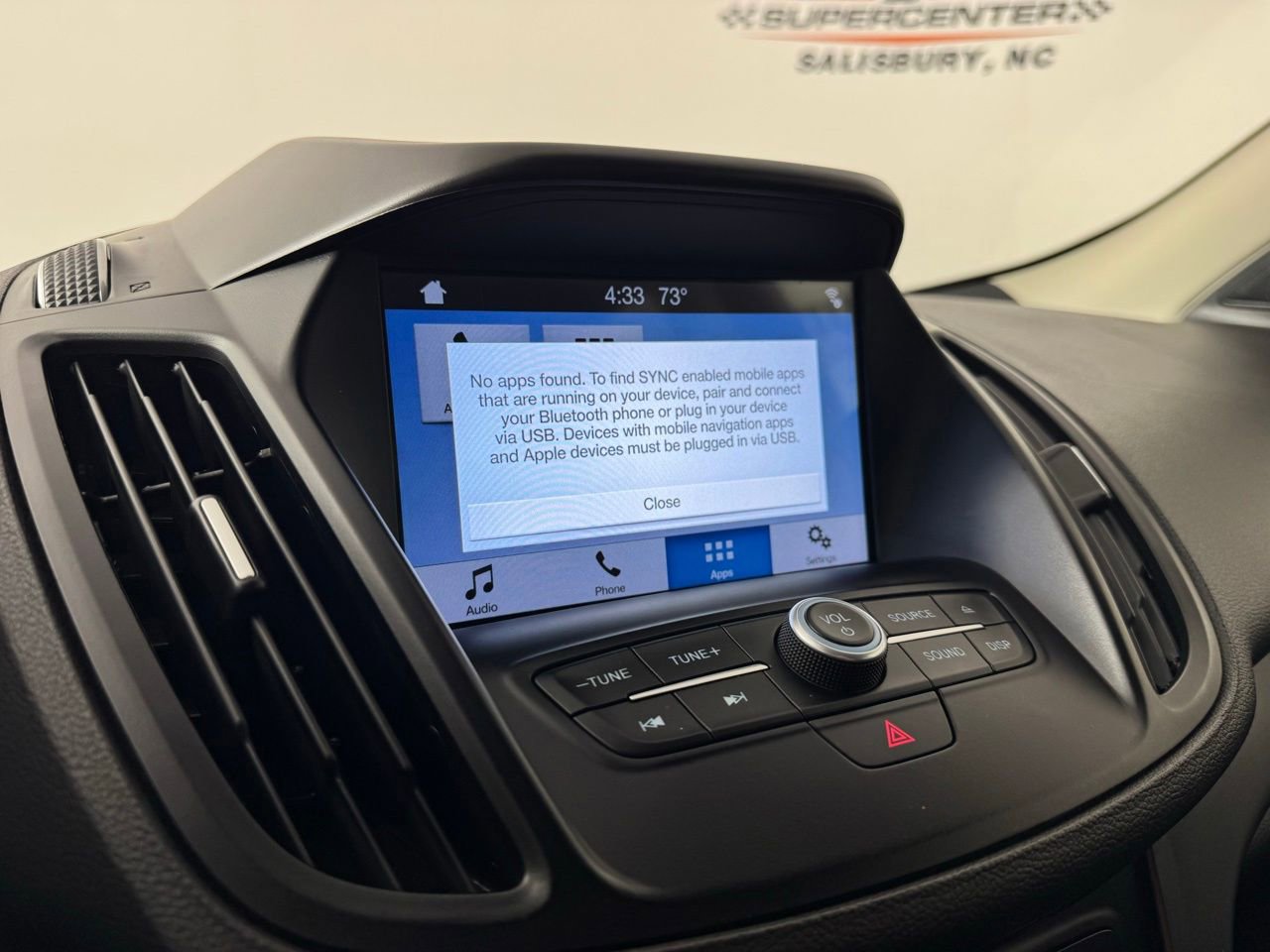 Used 2018 Ford Escape SEL image 17