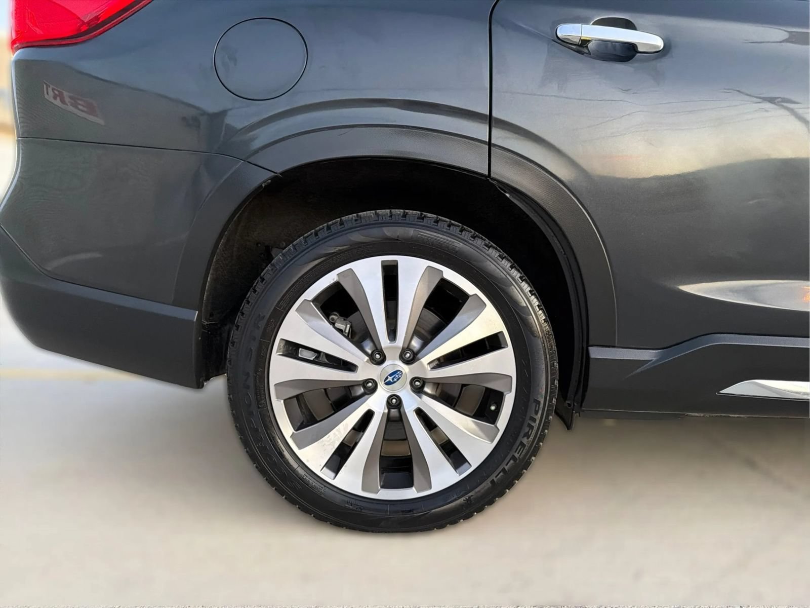 Used 2020 Subaru Ascent Touring w/ Popular Package #3 AWD/4WD image 31
