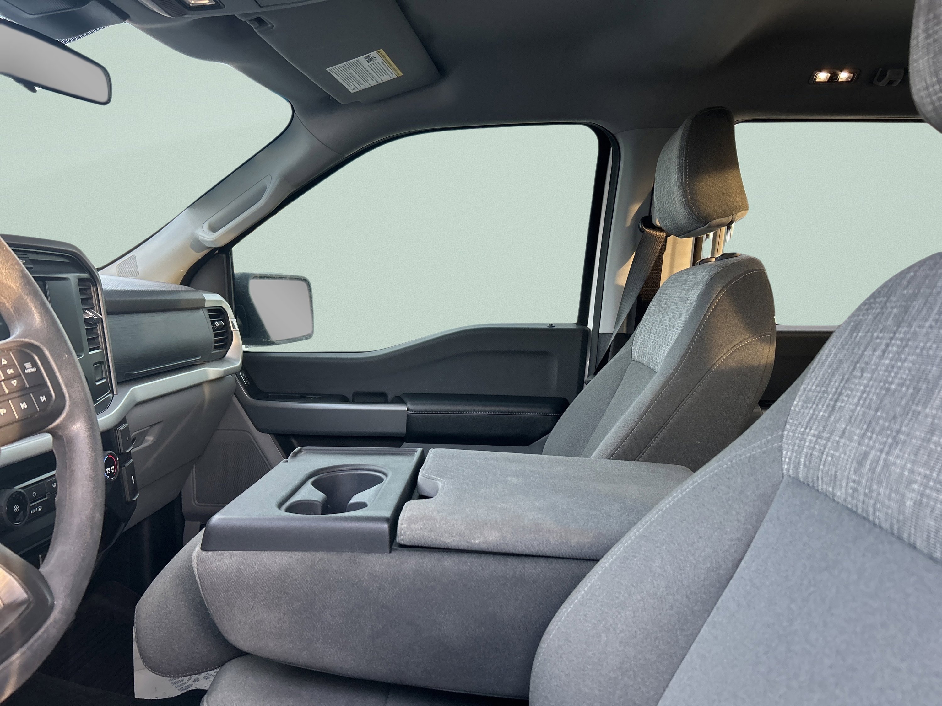 Used 2022 Ford F150 XLT w/ XTR Package image 11