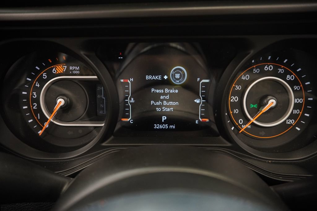 Used 2024 Jeep Wrangler Sahara w/ Technology Group image 31
