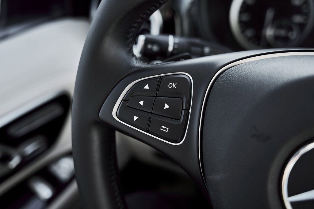 Used 2021 Mercedes-Benz Metris Passenger w/ Premium Safety Package image 75