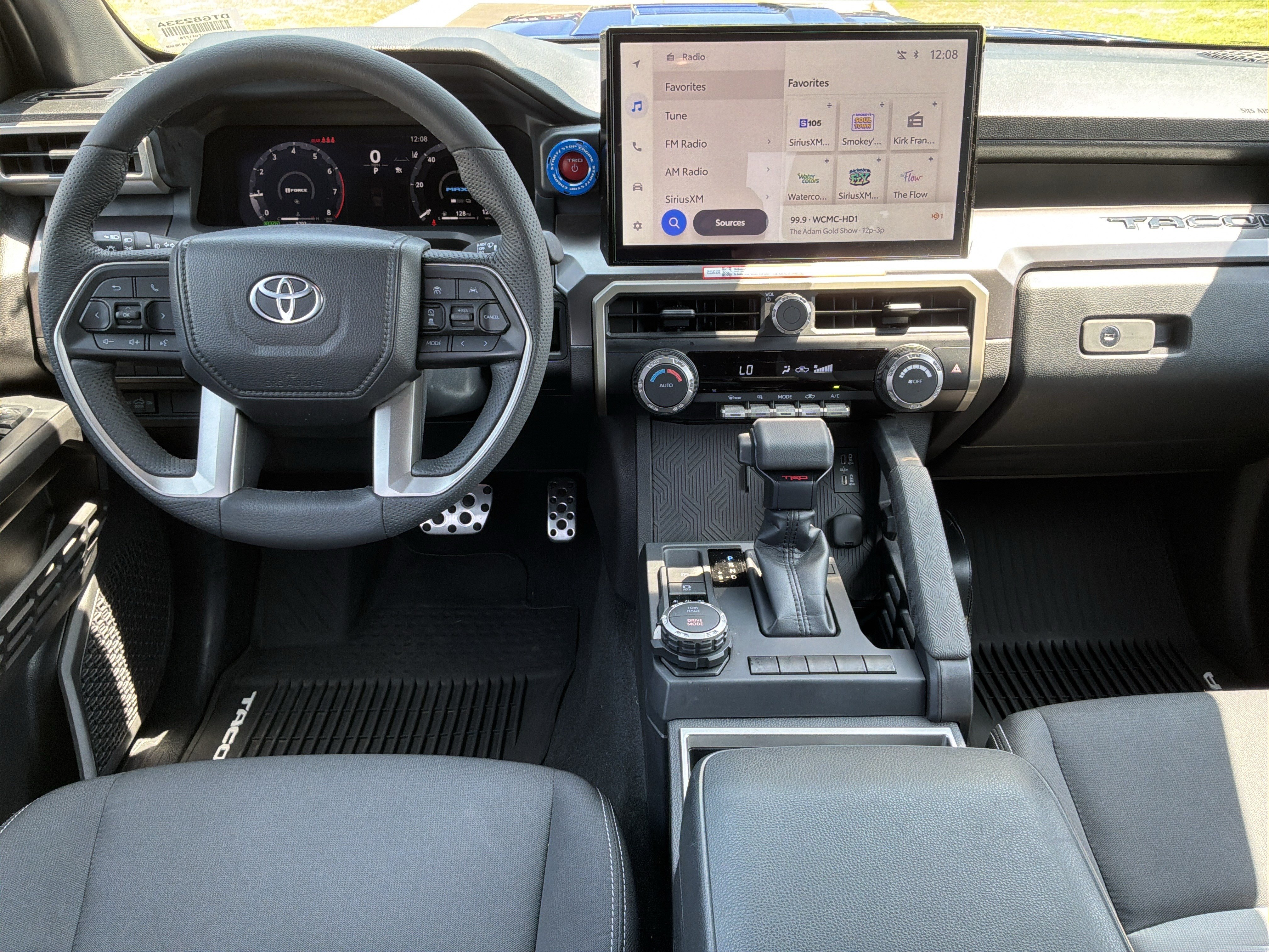 Used 2025 Toyota Tacoma TRD Sport w/ TRD Sport Premium Package AWD/4WD image 28