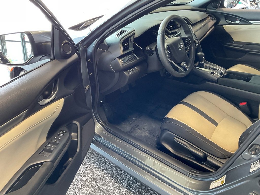 Used 2019 Honda Civic EX image 9