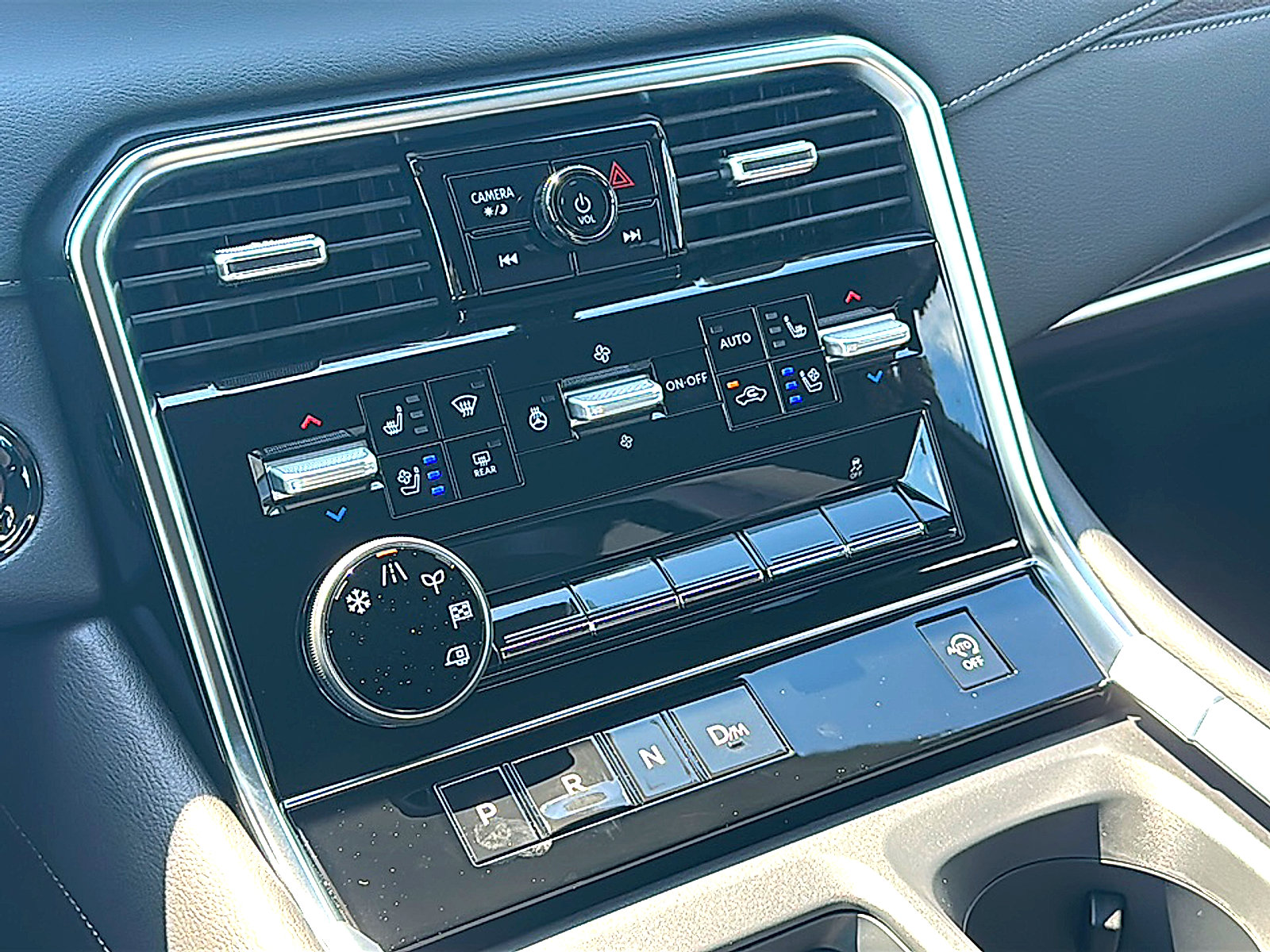 New 2026 Nissan Armada Platinum image 24