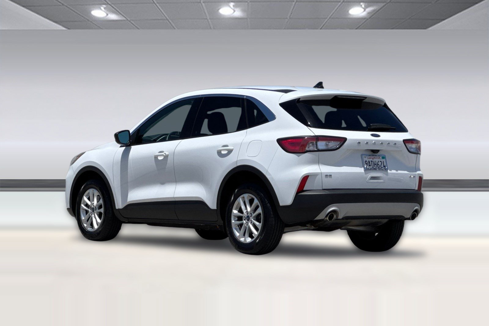 Used 2022 Ford Escape SE AWD/4WD image 3