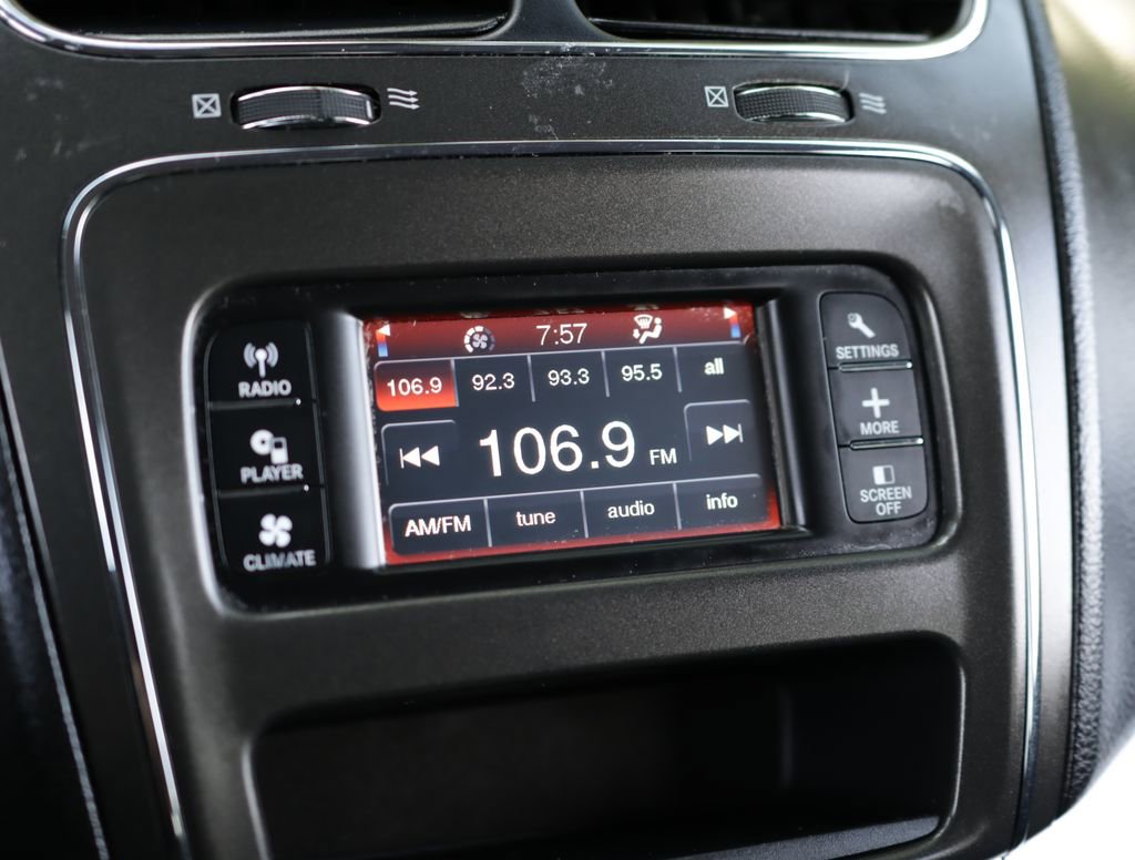 Used 2017 Dodge Journey SE FWD image 13