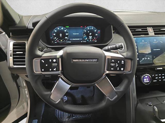 New 2026 Land Rover Discovery S AWD/4WD image 18