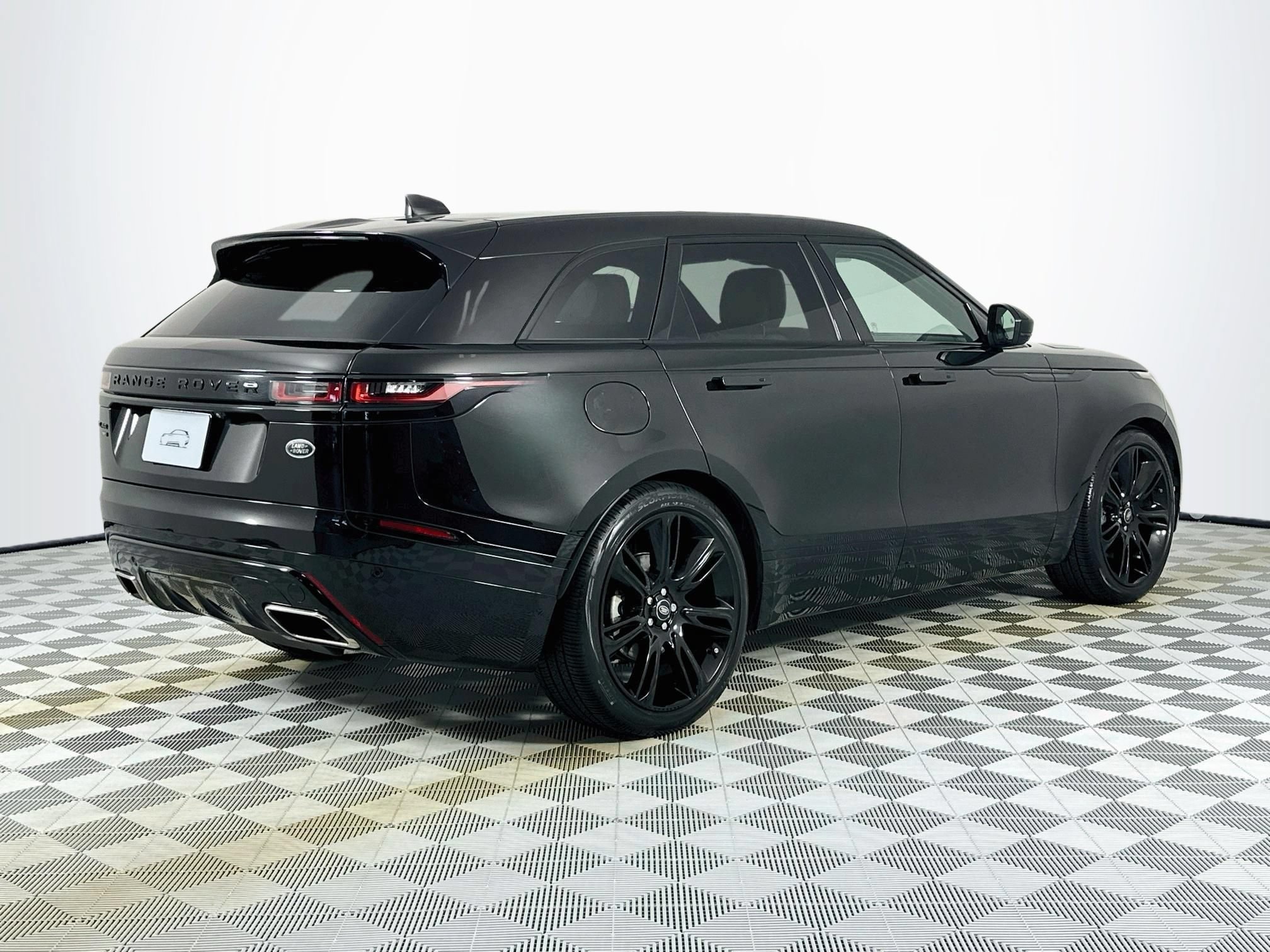 Certified 2023 Land Rover Range Rover Velar HST AWD/4WD image 5