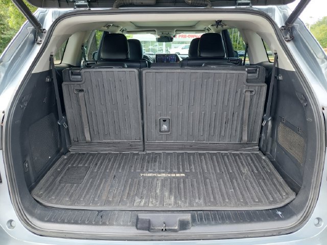 Certified 2021 Toyota Highlander Platinum AWD/4WD image 42
