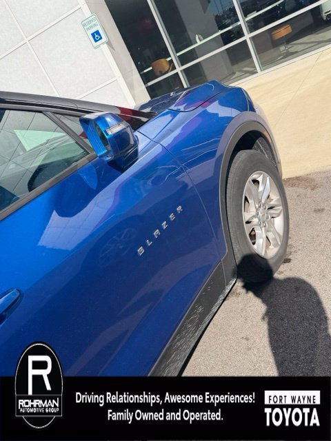 Used 2019 Chevrolet Blazer LT AWD/4WD image 3