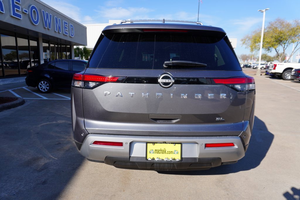 Used 2023 Nissan Pathfinder SL image 5