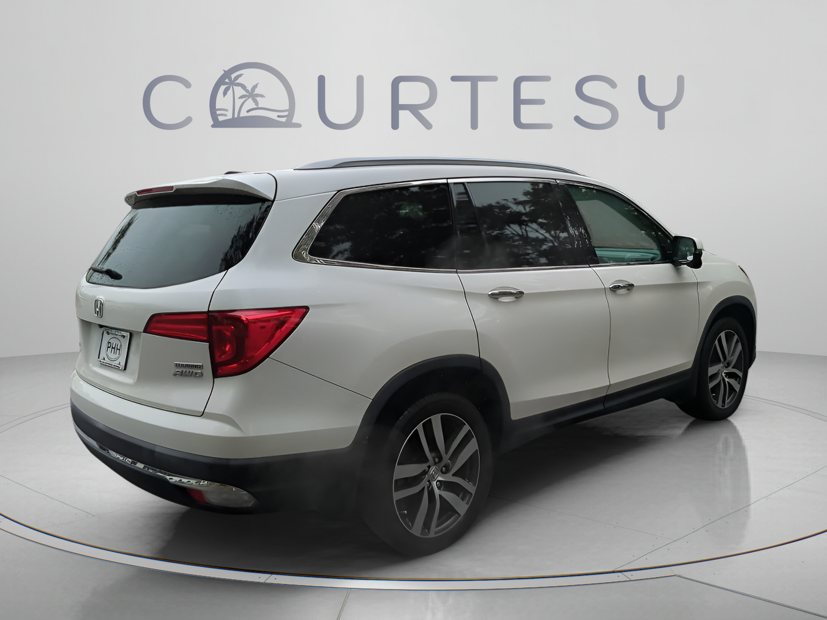 Used 2017 Honda Pilot Touring image 7