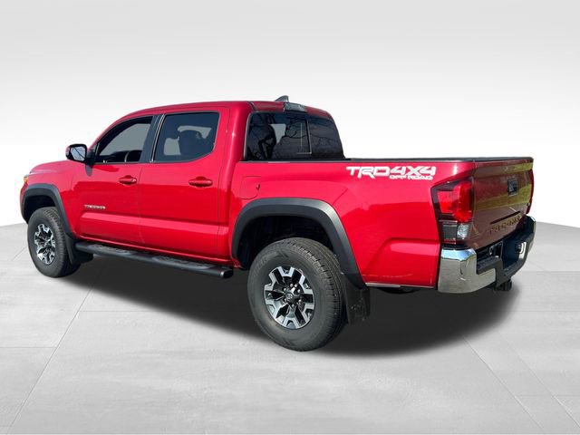 Used 2019 Toyota Tacoma TRD Off-Road AWD/4WD image 3