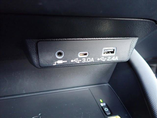 Certified 2025 Subaru Forester Limited image 23