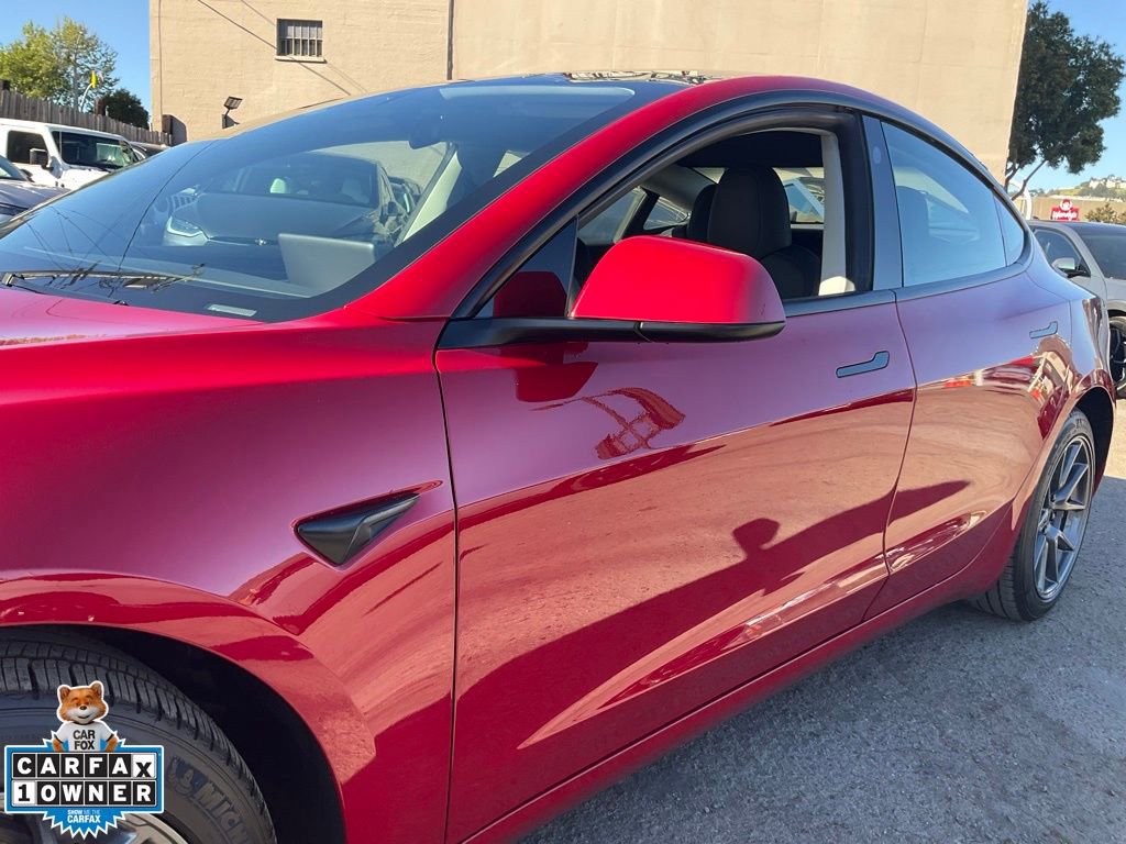 Used 2023 Tesla Model 3 Standard Range image 90