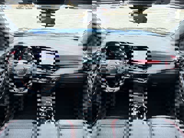 Used 2026 Chevrolet Equinox RS FWD image 16