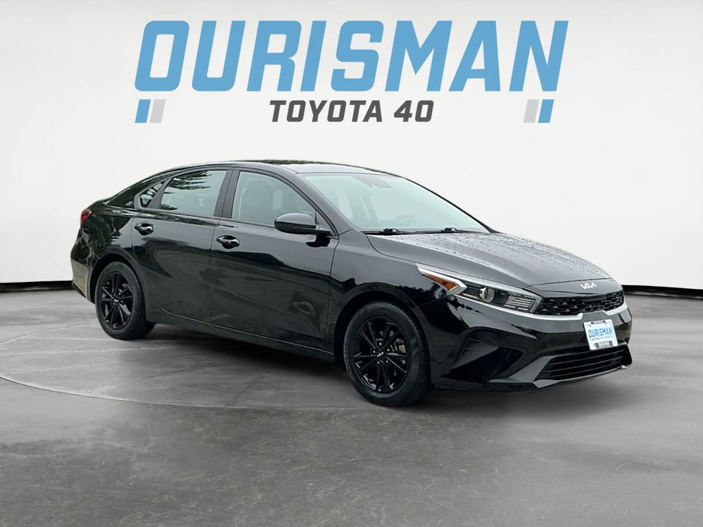 Used 2023 Kia Forte LXS