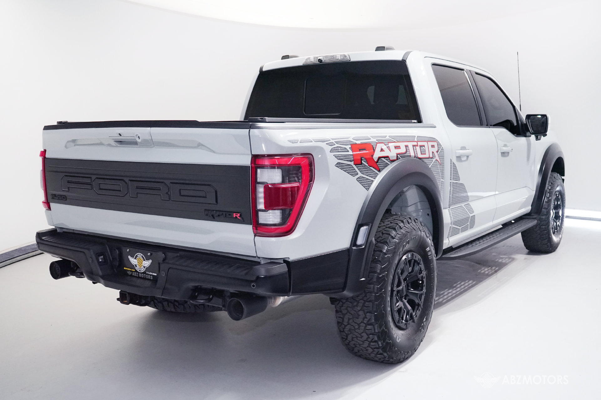 Used 2023 Ford F150 Raptor w/ Equipment Group 802A Raptor R AWD/4WD image 5