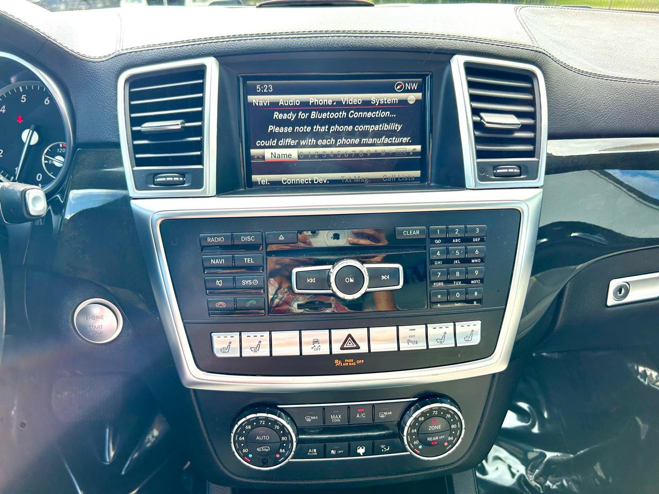 Used 2016 Mercedes-Benz GL 550 4MATIC image 25